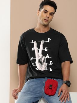 Difference of Opinion - Black Graphic Oversized T-Shirt