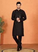 Black color option, Currently selected
