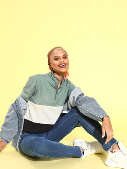 AAREIN - Women Green Colorblock Sweatshirt