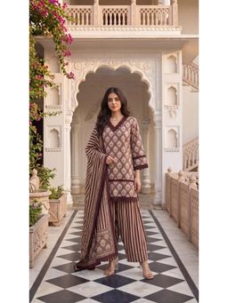 WOOMN - Wine Cotton Straight Kurta with Palazzo and Dupatta