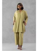 Green color option, Sold out, Currently selected