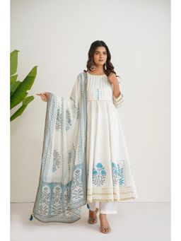 Tara-C-Tara - Off White Cotton Anarkali Kurta with Pant and Dupatta