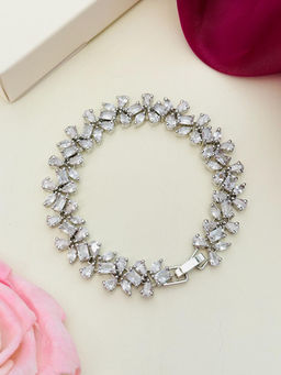 Abdesigns - High Quality American Diamond Bracelet White