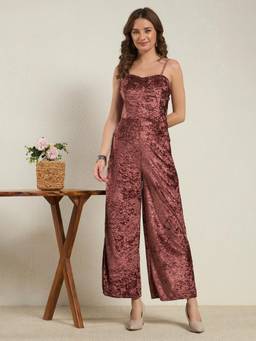 VAARARO - Red Women Crushed Velvet Sleeveless Sweetheart Neck Jumpsuit