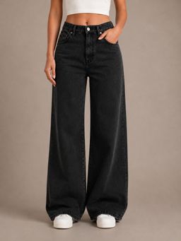 VBEAUTI - Women Streatchable Black Straight Leg High Rise Jeans