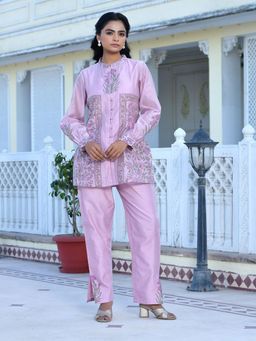 Vaasva Jaipur - Women Pink Relaxed Floral Co-Ord (Set of 2)