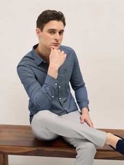 The Bear House - Men Blue Cotton Printed Tailored Fit Formal Shirt