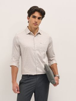 The Bear House - Men Cream Cotton Printed Tailored Fit Formal Shirt