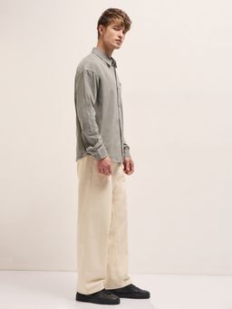 The Bear House - Men Grey Solid Relaxed Fit Overshirt