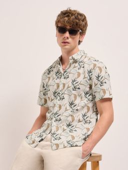 The Bear House - Men Multi-Color Printed Relaxed Fit Casual Shirt