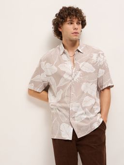 The Bear House - Men Beige Tropical Leaf Printed Relax Fit Casual Shirt