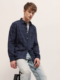 The Bear House - Men Navy Blue Cotton Checked Slim Fit Shirt