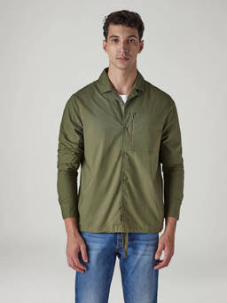 Levi's - Men Olive Solid Relaxed Fit Shirt