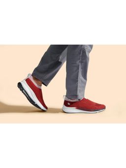 Neeman's - Grip Fit Slip Ons Red Sneakers