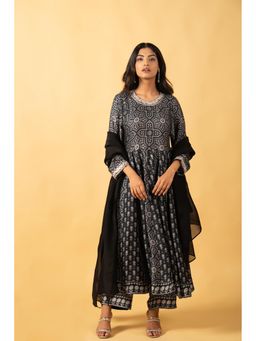 Naav - Women's Nargis Black Embroidered Anarkali with Pant and Dupatta