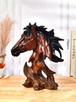 Tayhaa - Horse Melody Showpiece