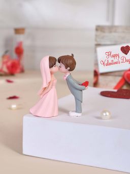 Tayhaa - Wedded Whispers Romantic Showpiece