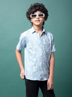 CRIMSOUNE CLUB - Boy's Green Typographic Printed Shirt