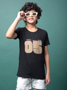 CRIMSOUNE CLUB - Boy's Black Typographic Print T-Shirt