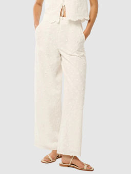 Forever New - White Daisy Broderie Straight Pant