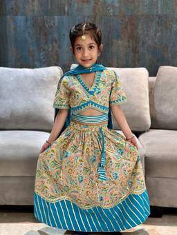Rangi Saga - Girls Blue Paisley Printed Cotton Lehenga Choli Set With Dupatta