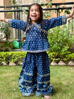 Rangi Saga - Girls Blue Floral Printed Anarkali Crop Kurti With Palazzo