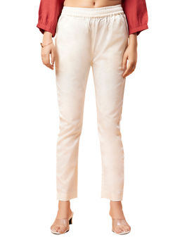 Bottoms.Love - Women Off White Regular Fit Solid Pant