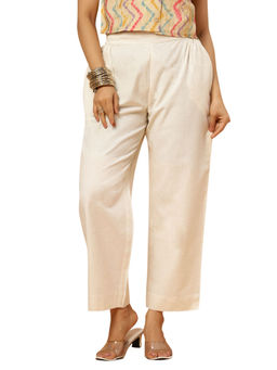 Bottoms.Love - Women Cream Regular Fit Solid Pant