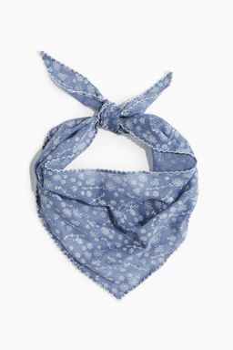H&M - Women Blue Scalloped Triangle Scarf
