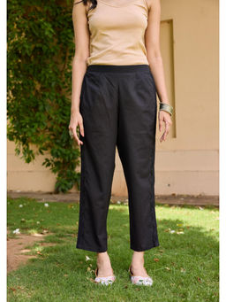 House of Chikankari - Cotton Cambric Chikankari Womens Pants - Black