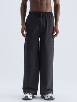 Cava Athleisure - Black Trailscape Trackpant