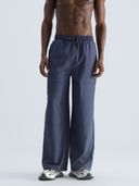 Navy Blue color option, Currently selected