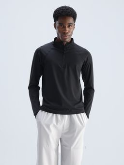 Cava Athleisure - Black Athletic Quarter-Zip T-Shirt