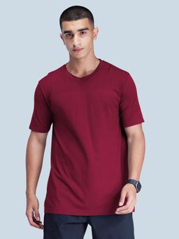Cava Athleisure - Red Pulse Seamless T-Shirt