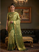 Olive color option, Currently selected