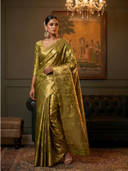 Olive color option, Currently selected