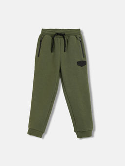 Blue Giraffe - Boys Green Solid Straight Fit Sweatpant