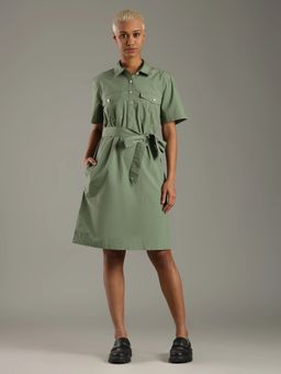 Tommy Hilfiger - Cotton Spread Collar A-Line Knee Length Dress with Belt