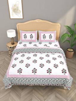 House of Gulab - White Floral Printed King Bedsheet with Comforter and 2 Pillow Covers