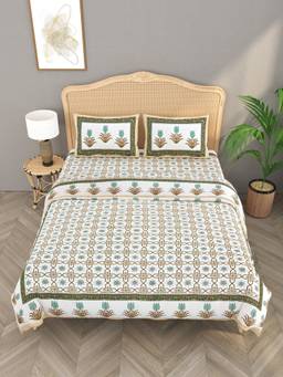 House of Gulab - Multi-Color Floral Printed King Bedsheet with Comforter and 4 Pillow Covers