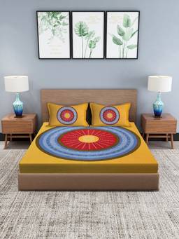 House of Gulab - Yellow Geometric Queen Bedsheet with 2 Pillow Covers
