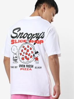 Bewakoof - Official Peanuts Men's White Snoopy Shop Graphic Printed Oversized T-shirt