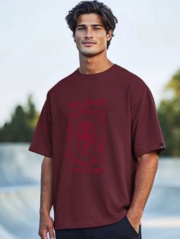 Bewakoof - Men's Maroon Aceing The Mess Graphic Printed Oversized T-shirt