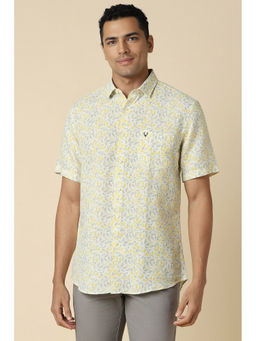 Allen Solly - Men Yellow Slim Fit Print Half Sleeves Casual Shirt