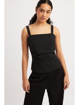 NA-KD - Ruched Waist Tailored Singlet Top - Black