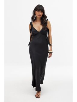 NA-KD - Satin Ruffle Shoulder Midi Dress - Black