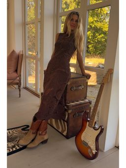 NA-KD - Knitted Crochet Midi Dress - Brown