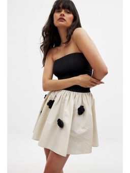 NA-KD - Flower Detail Volume Skirt Mini Dress - Black/Beige