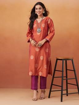 Fabindia - Rust Cotton Silk Blend Woven Kurta With Pant (Set of 2)