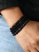 Black color option, Currently selected